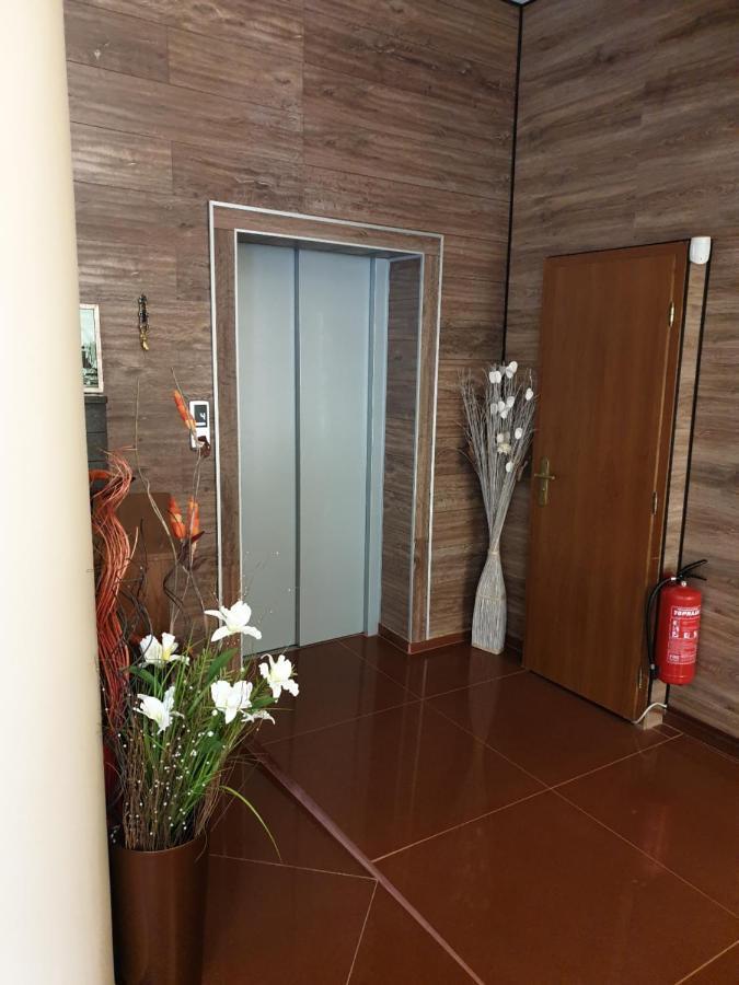 Family Hotel Diana Pomorie Luaran gambar