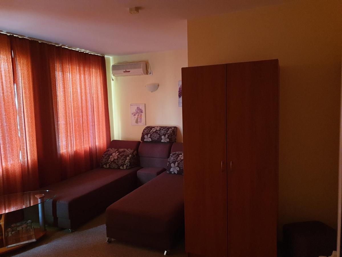 Family Hotel Diana Pomorie Luaran gambar