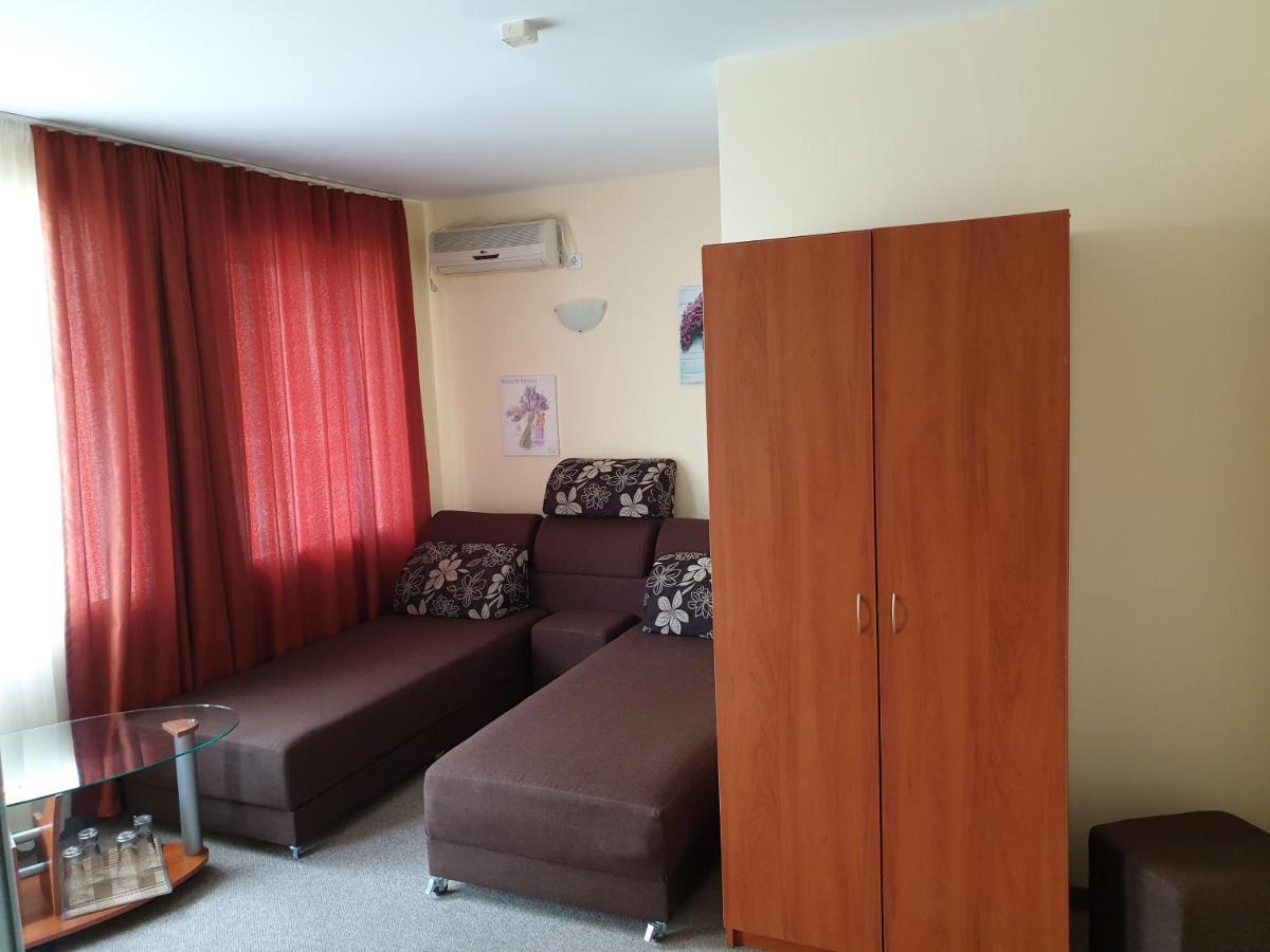 Family Hotel Diana Pomorie Luaran gambar