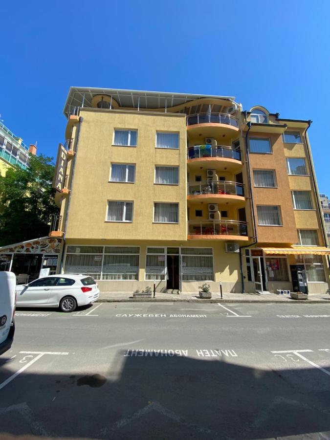 Family Hotel Diana Pomorie Luaran gambar