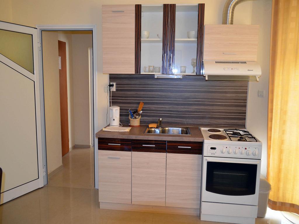 Family Hotel Diana Pomorie Luaran gambar