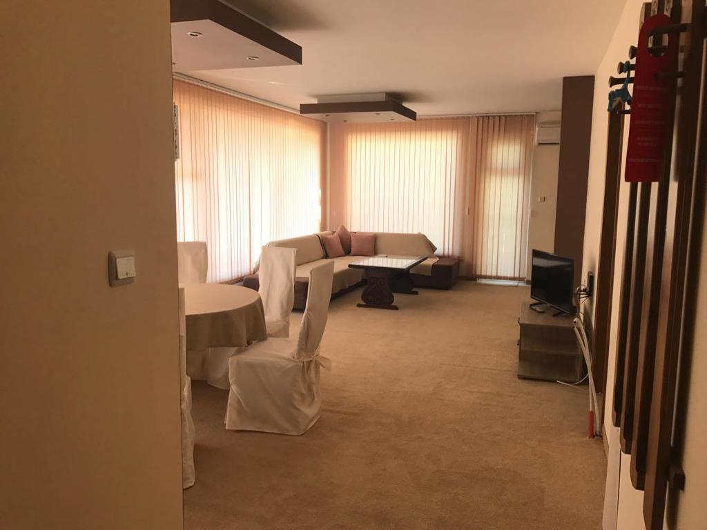 Family Hotel Diana Pomorie Luaran gambar