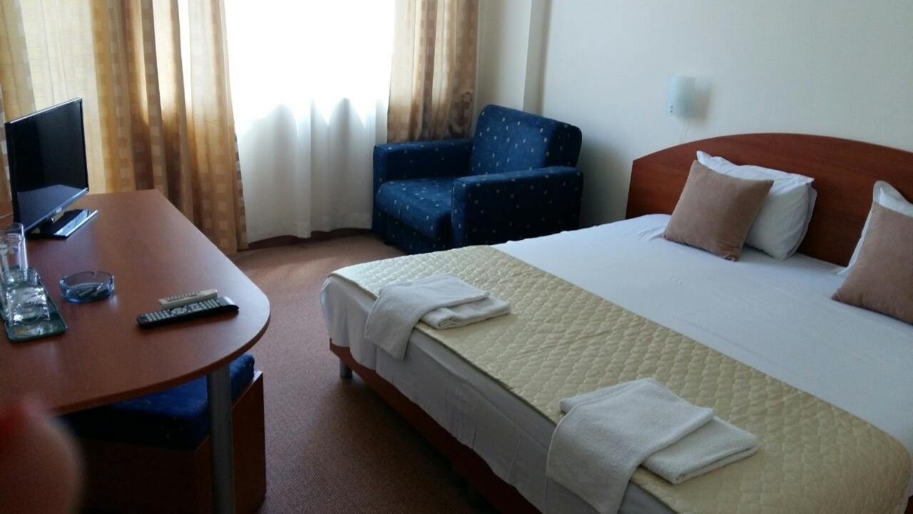 Family Hotel Diana Pomorie Luaran gambar